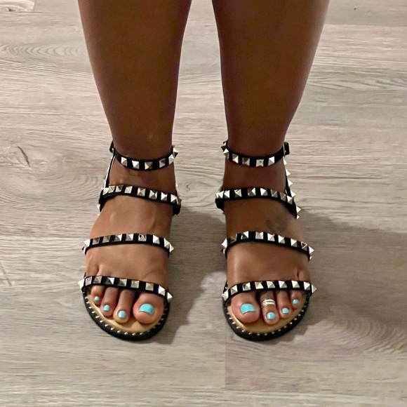 Black Strappy Studded Sandals w/ Ankle Strap- Silver Studs & Trim- Women Size 6 - Picture 6 of 8
